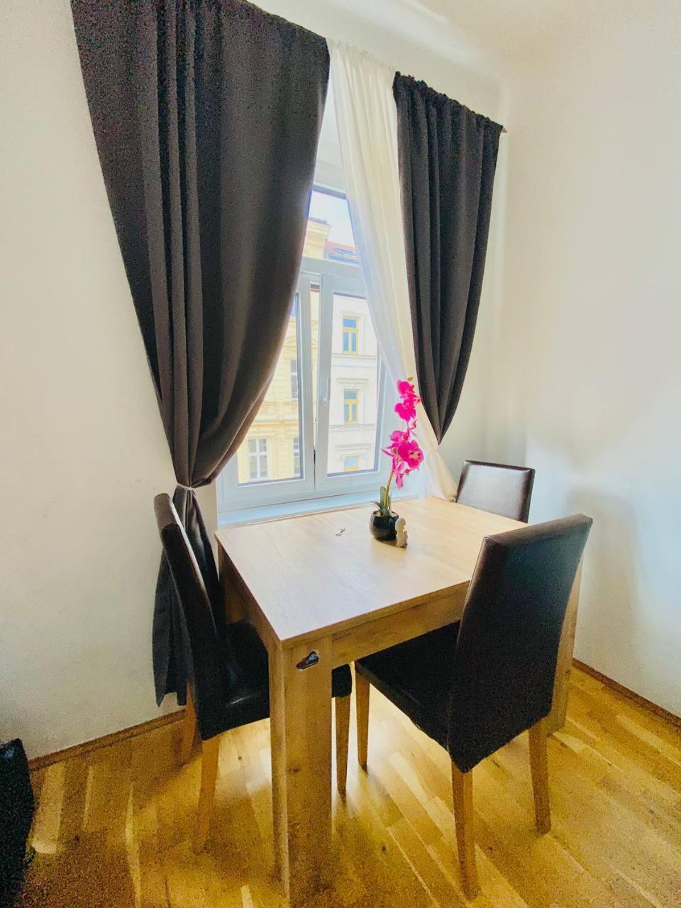 Deluxe Studio In Josefstaedter Strasse Area Apartment Wien Ngoại thất bức ảnh